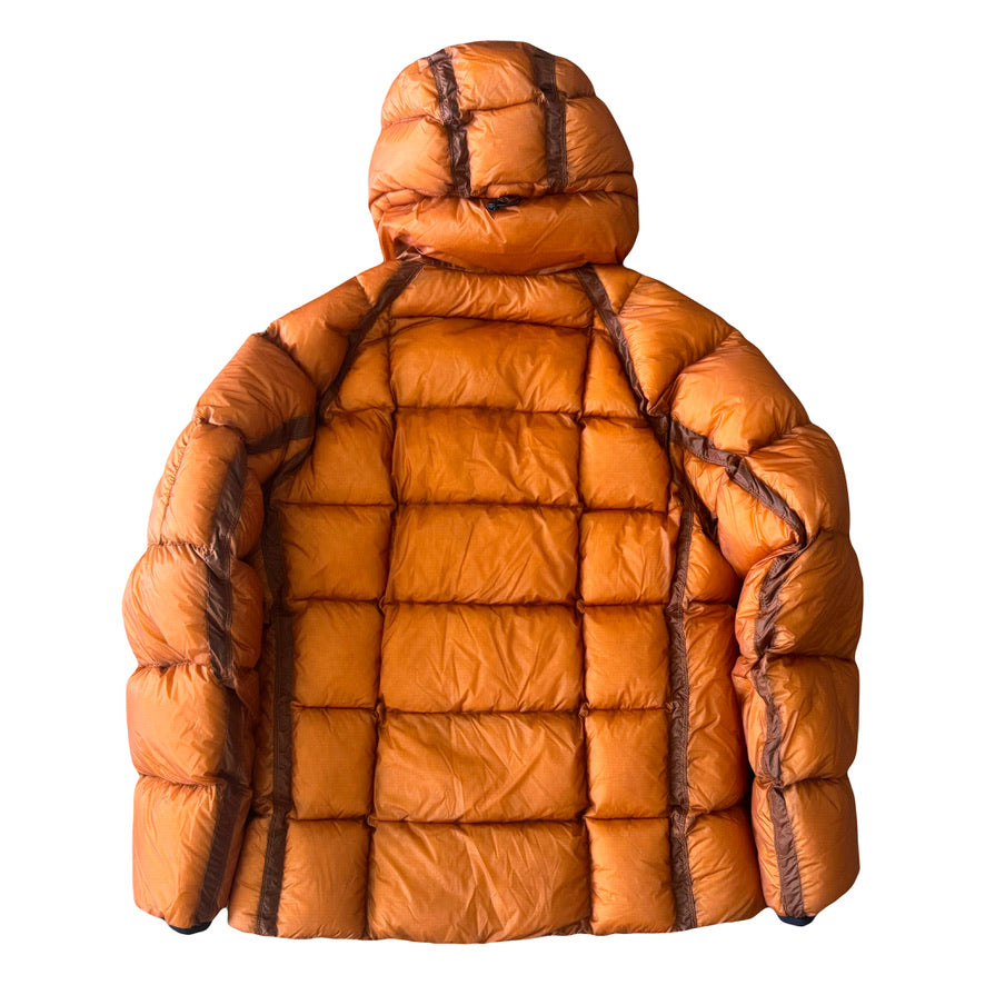 C.P. COMPANY D.D SHELL LENS HOODED PUFFER JACKET (52/XL)