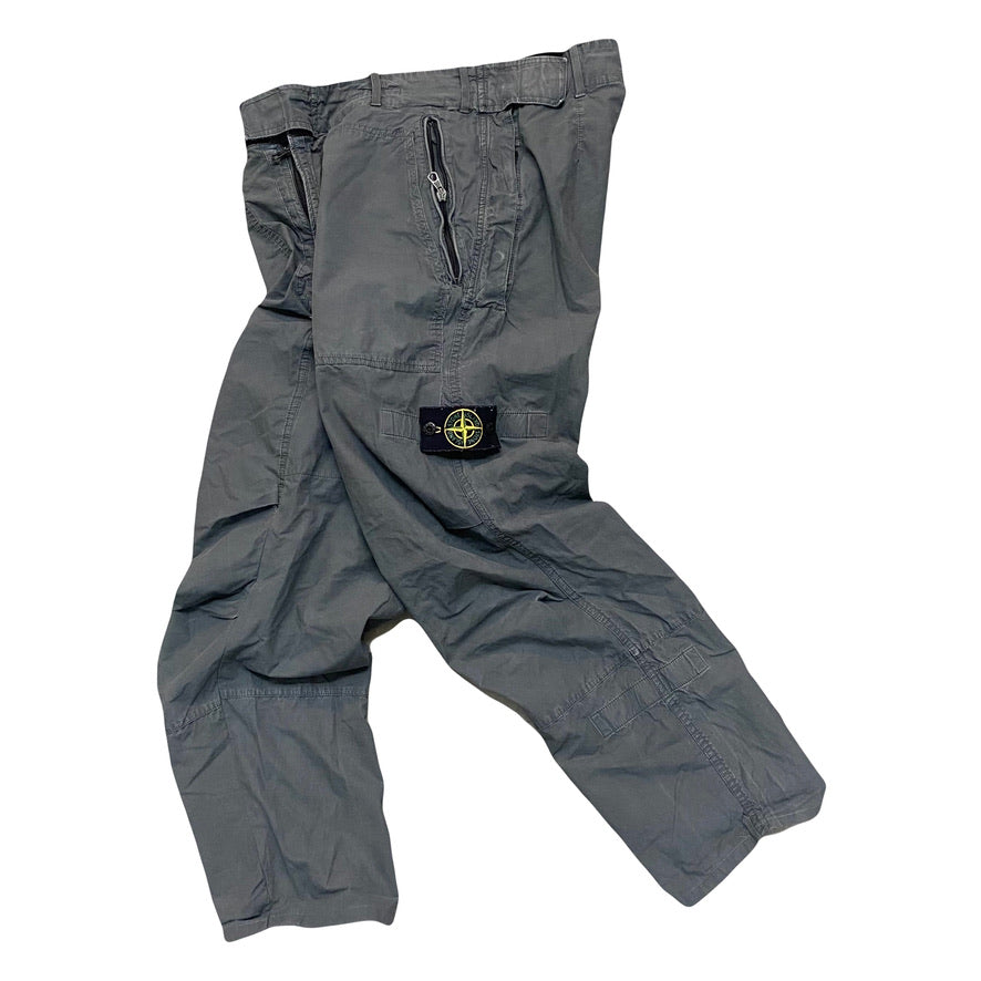 1990s STONE ISLAND PARACHUTE CARGO PANTS (54)
